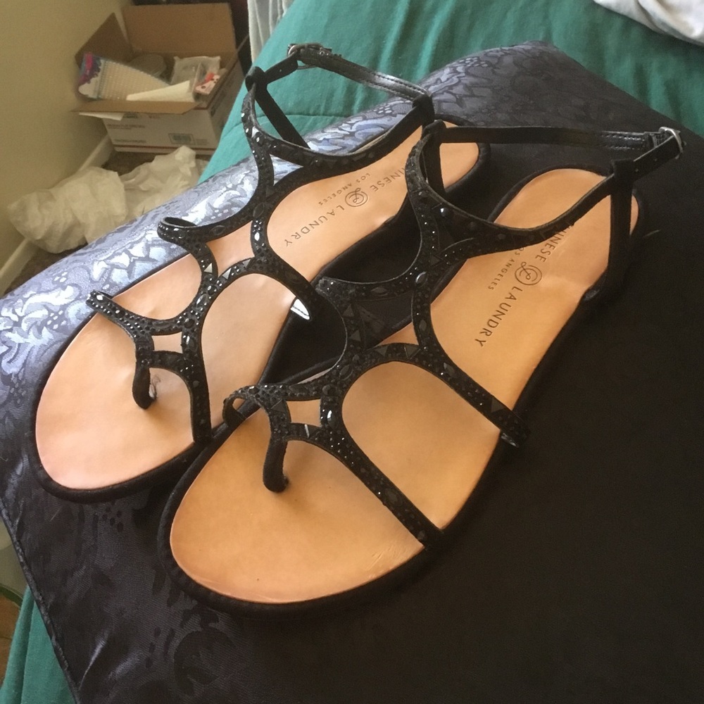 Cute black rhinestone sandals size 8.